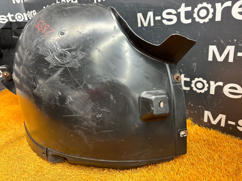 подкрылок, 4700 рублей, Красноярск