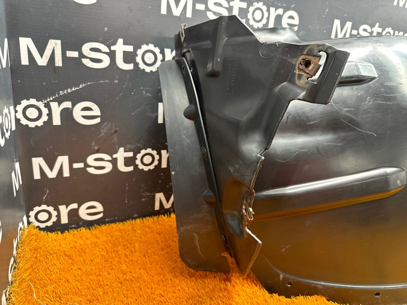 подкрылок, 4700 рублей, Красноярск