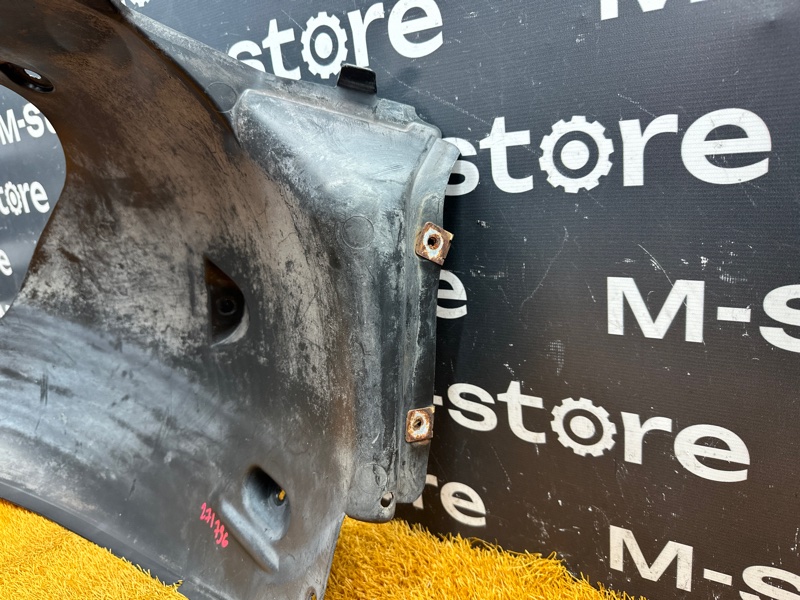 подкрылок, 600 рублей, Красноярск