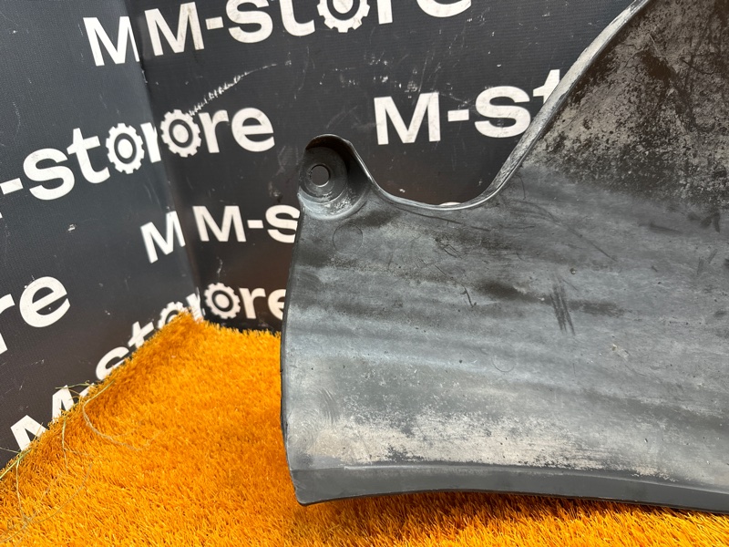 подкрылок, 600 рублей, Красноярск