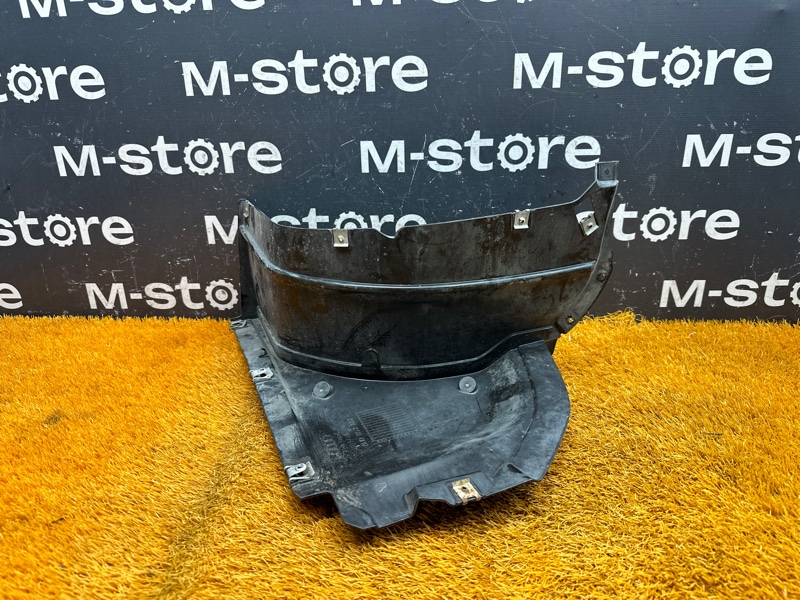 подкрылок, 4000 рублей, Красноярск