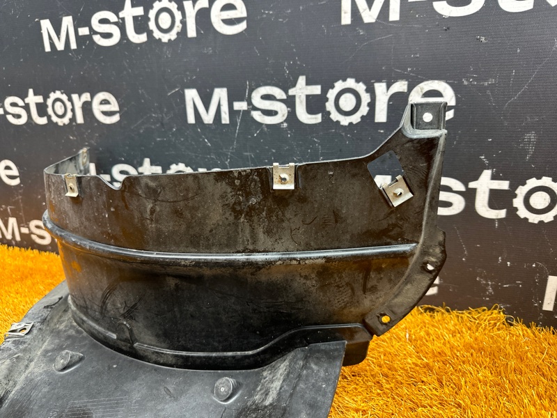 подкрылок, 4000 рублей, Красноярск