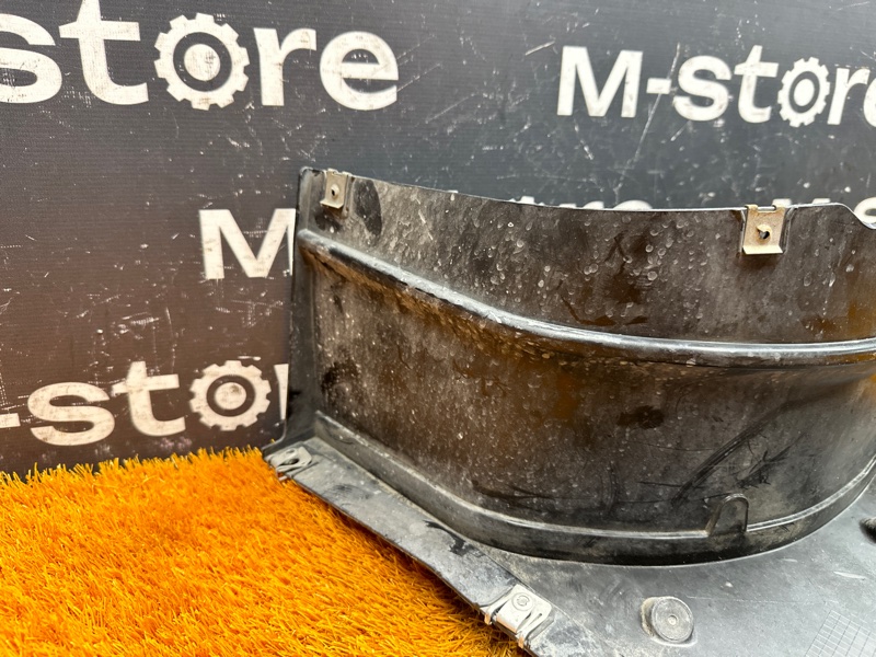 подкрылок, 4000 рублей, Красноярск