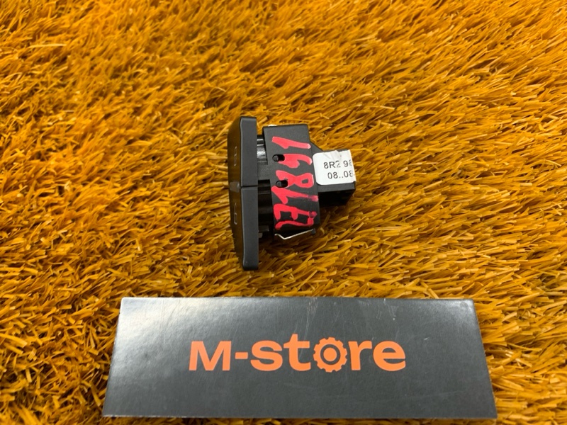 Кнопка центрального замка, 500 рублей, Красноярск