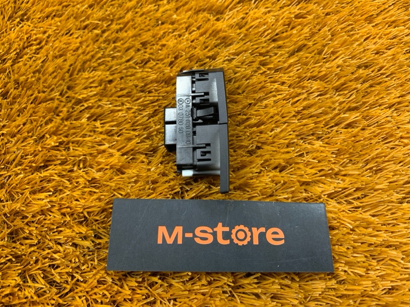 Кнопка центрального замка, 500 рублей, Красноярск