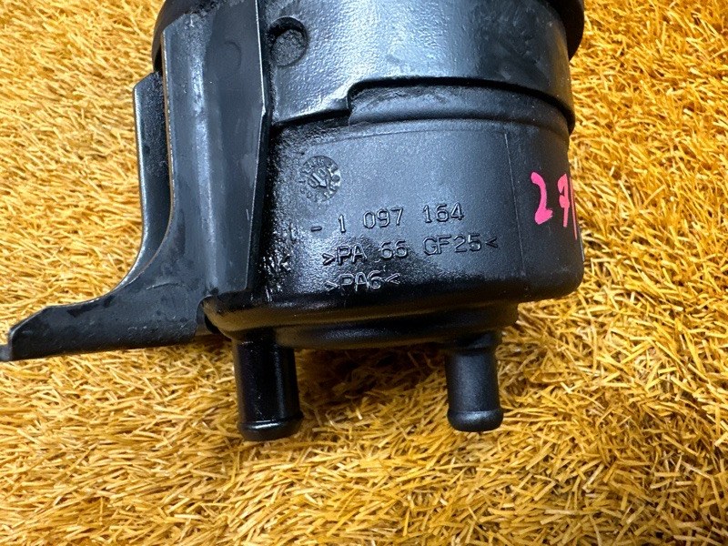 бачок гидроусилителя, 500 рублей, Красноярск