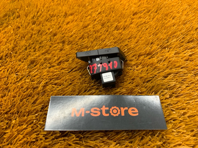 Кнопка центрального замка, 400 рублей, Красноярск