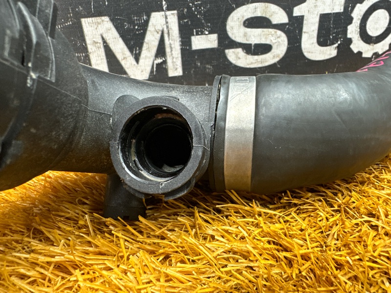 Патрубок радиатора верхний, 2500 рублей, Красноярск