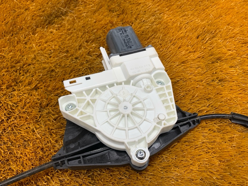 стеклоподъемник, 1000 рублей, Красноярск