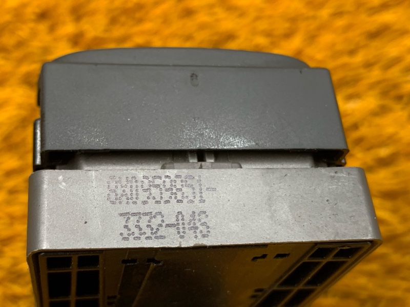 Блок управления стеклоподъемниками, 2500 рублей, Красноярск