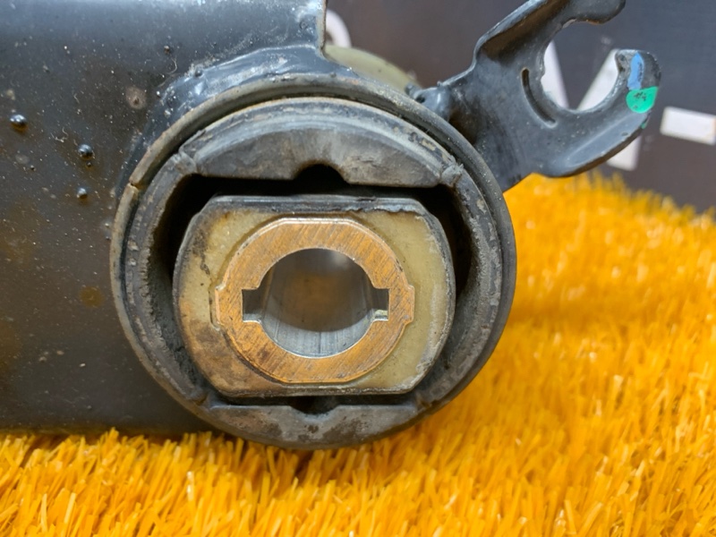 Балка поперечная (подрамник), 5000 рублей, Красноярск