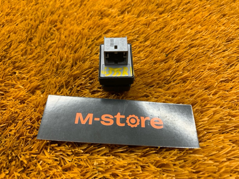 кнопка стеклоподъемника, 300 рублей, Красноярск