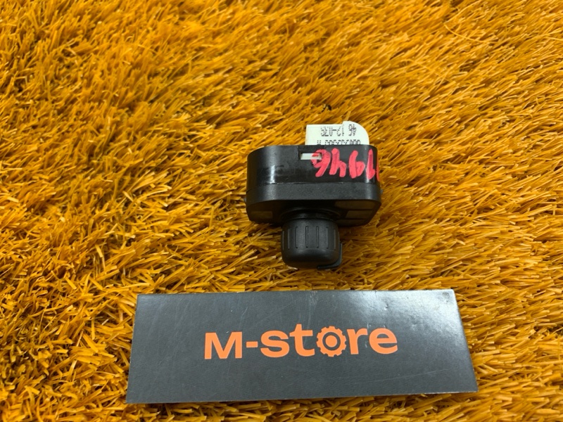 Кнопка регулировки зеркал, 700 рублей, Красноярск