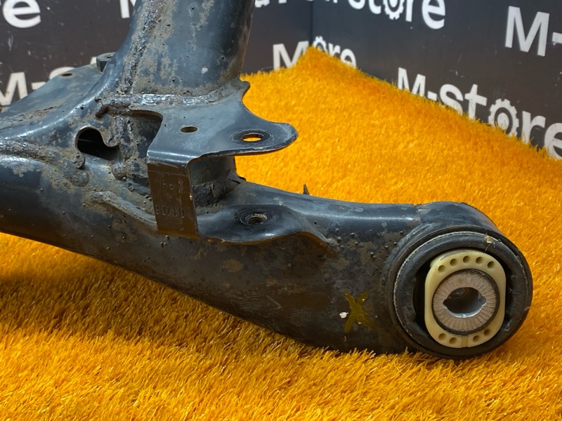 Балка поперечная (подрамник), 1200 рублей, Красноярск