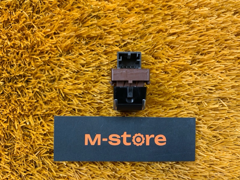 Кнопка открывания багажника, 400 рублей, Красноярск