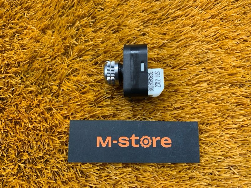 Кнопка регулировки зеркал, 800 рублей, Красноярск