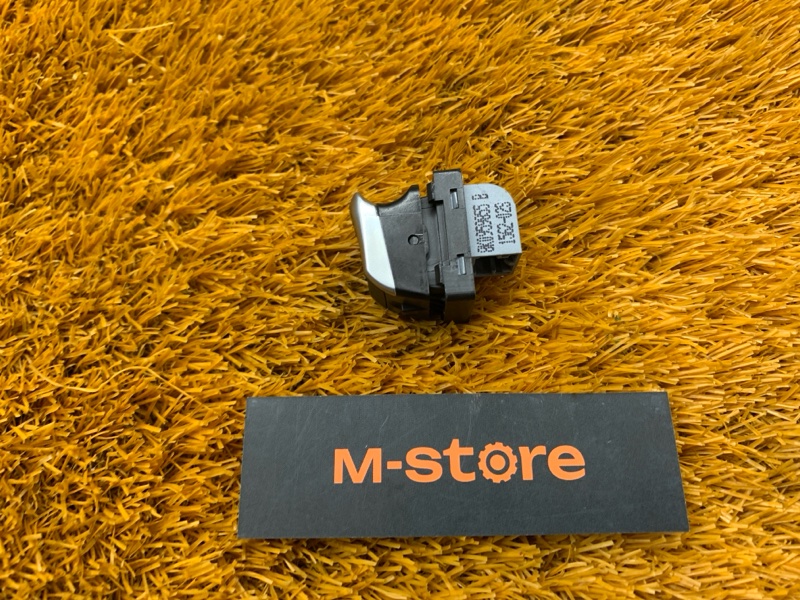 кнопка стеклоподъемника, 300 рублей, Красноярск