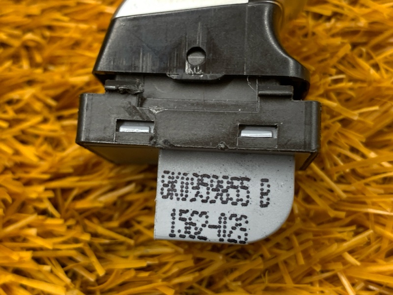 кнопка стеклоподъемника, 300 рублей, Красноярск