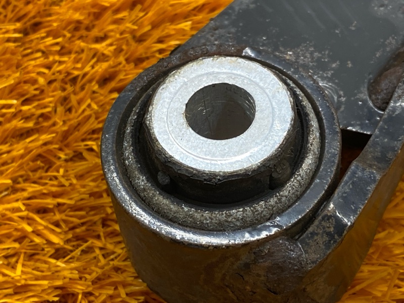 Рычаг подвески верхний, 1500 рублей, Красноярск