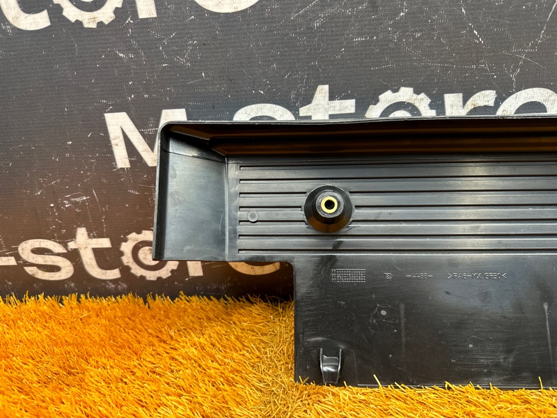 крышка двигателя, 300 рублей, Красноярск