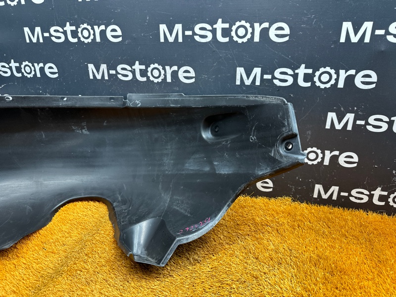 подкрылок, 500 рублей, Красноярск