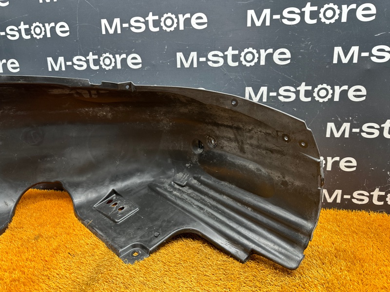 подкрылок, 800 рублей, Красноярск