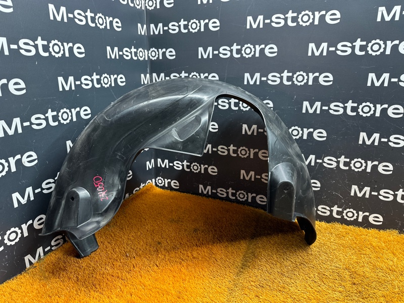 подкрылок, 500 рублей, Красноярск