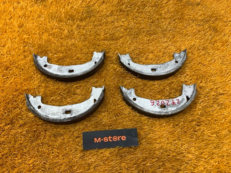 Колодки ручника, 500 рублей, Красноярск