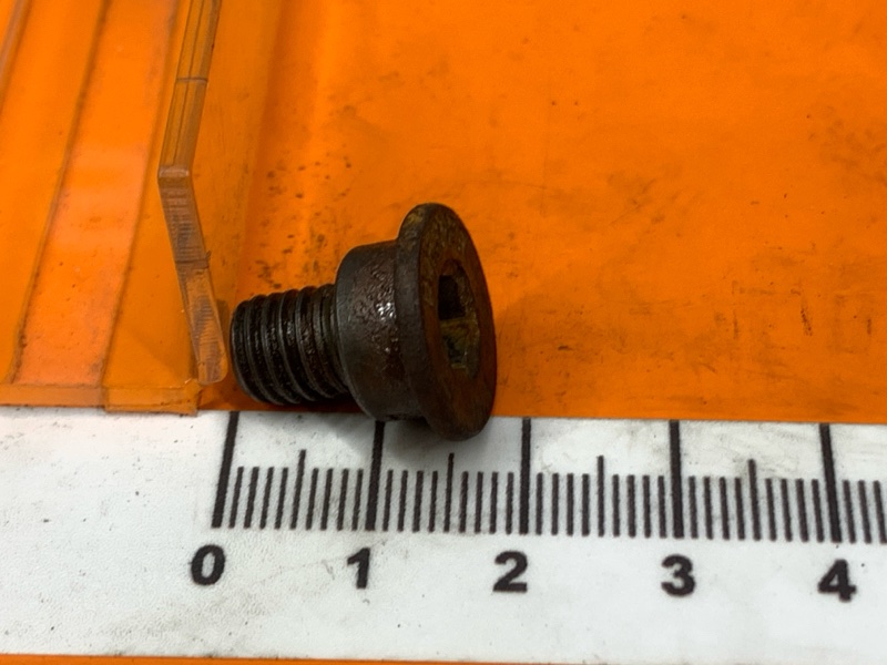 Болт тормозного диска, 100 рублей, Красноярск