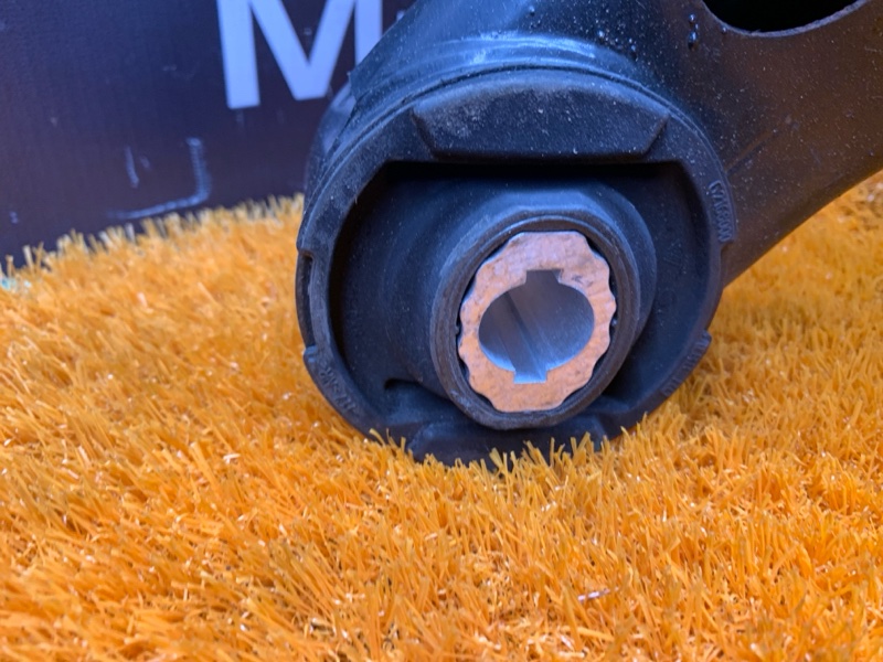 Балка поперечная (подрамник), 2000 рублей, Красноярск