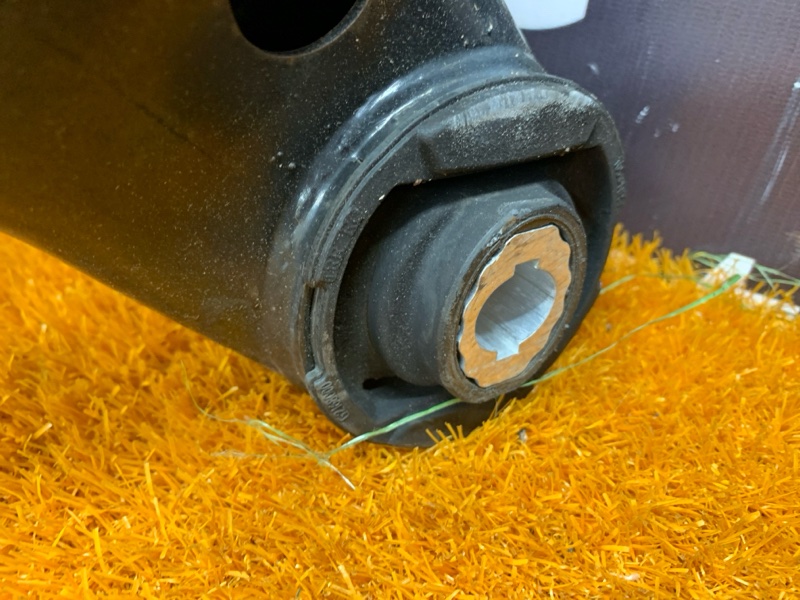 Балка поперечная (подрамник), 2000 рублей, Красноярск