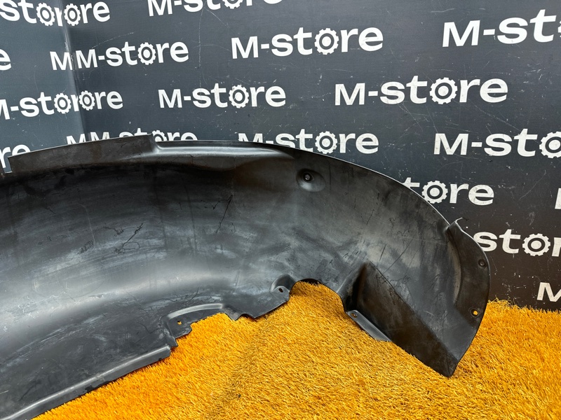 подкрылок, 1000 рублей, Красноярск