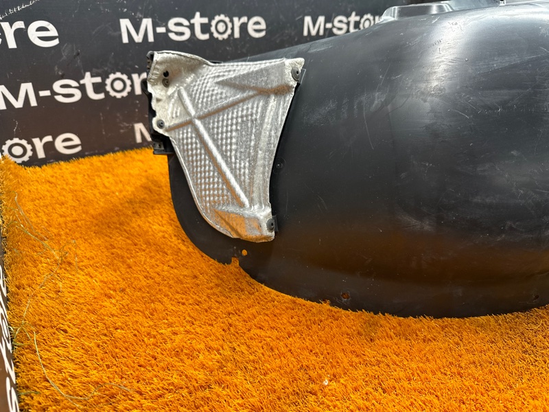 подкрылок, 1000 рублей, Красноярск