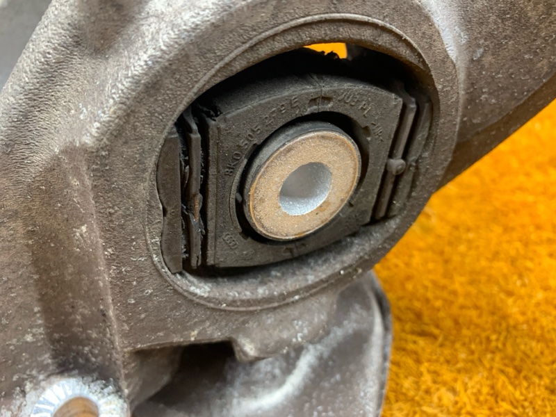 кулак поворотный, 1500 рублей, Красноярск