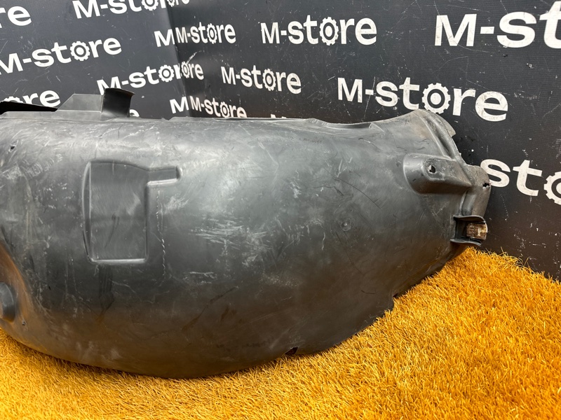 подкрылок, 700 рублей, Красноярск