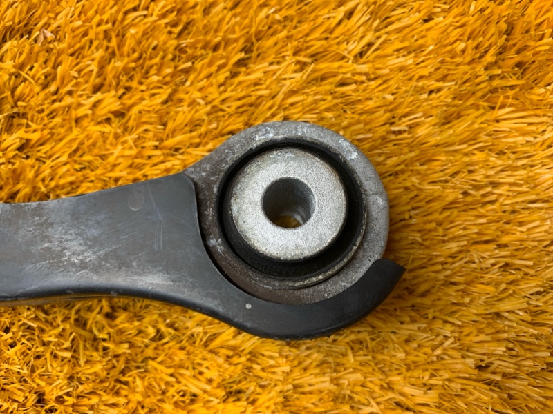 Рычаг подвески нижний, 500 рублей, Красноярск