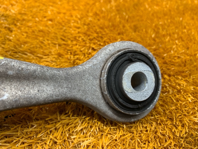 Рычаг подвески верхний, 500 рублей, Красноярск