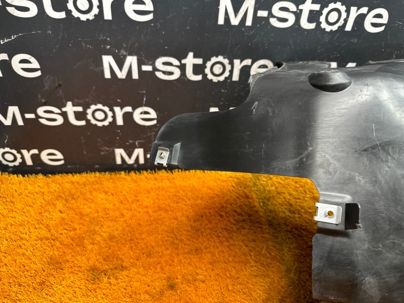 подкрылок, 1000 рублей, Красноярск