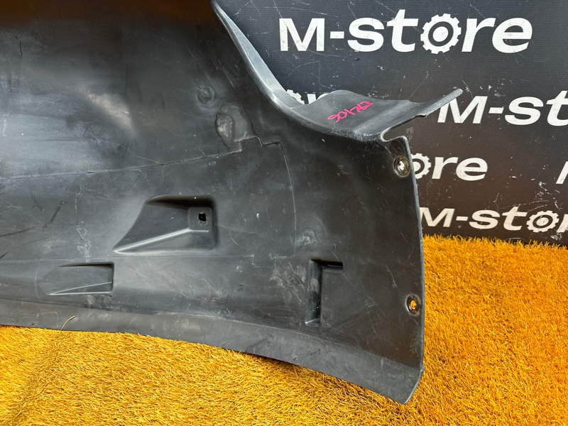 подкрылок, 800 рублей, Красноярск