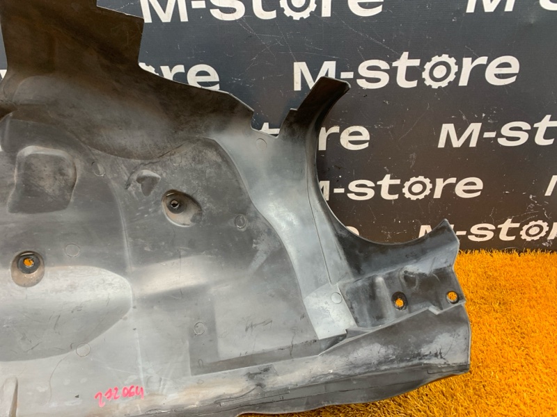 подкрылок, 900 рублей, Красноярск