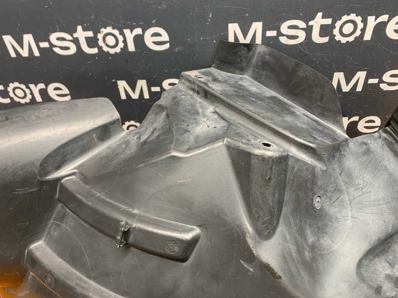 подкрылок, 5000 рублей, Красноярск