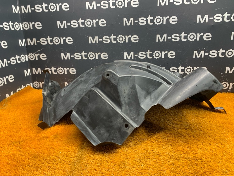 подкрылок, 5000 рублей, Красноярск