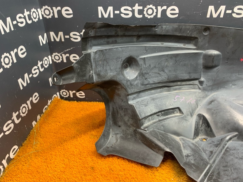 подкрылок, 5000 рублей, Красноярск