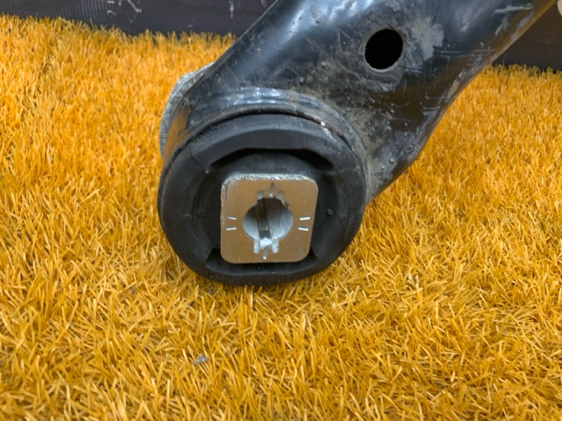 Балка поперечная (подрамник), 4000 рублей, Красноярск