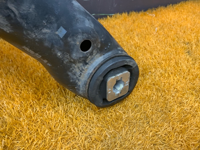 Балка поперечная (подрамник), 4000 рублей, Красноярск