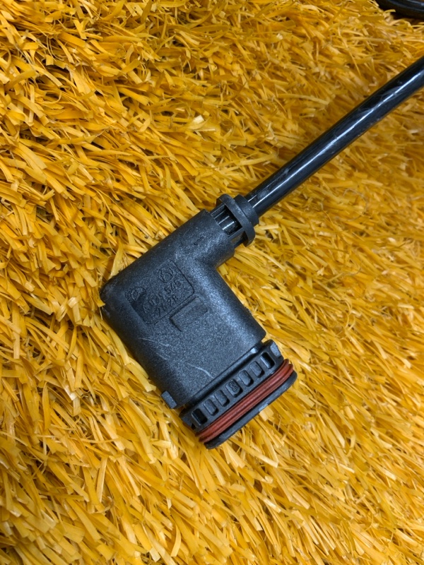 Датчик износа колодок, 1000 рублей, Красноярск