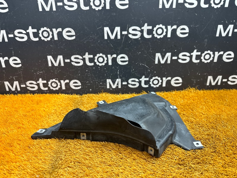 подкрылок, 2000 рублей, Красноярск