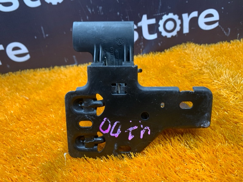 замок капота, 500 рублей, Красноярск