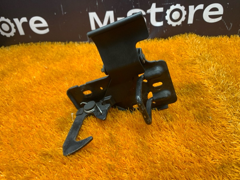 замок капота, 500 рублей, Красноярск