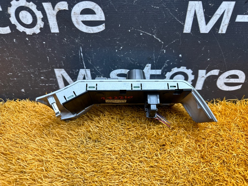 Переключатель света фар, 500 рублей, Красноярск